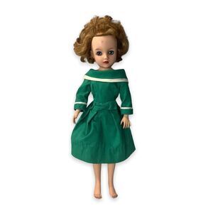 Vtg Deluxe‎  Reading Candy Fashion Doll VT-18 Green Dress Messy Hair 1958